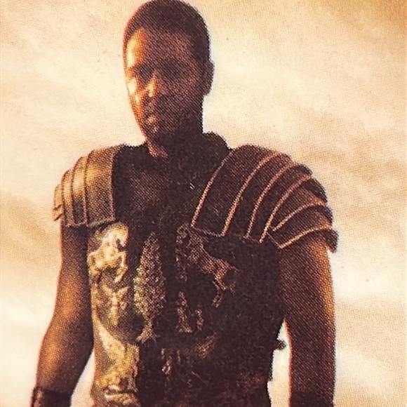 Gladiator (2000) promotional movie button -great shape! - Picture 5 of 6